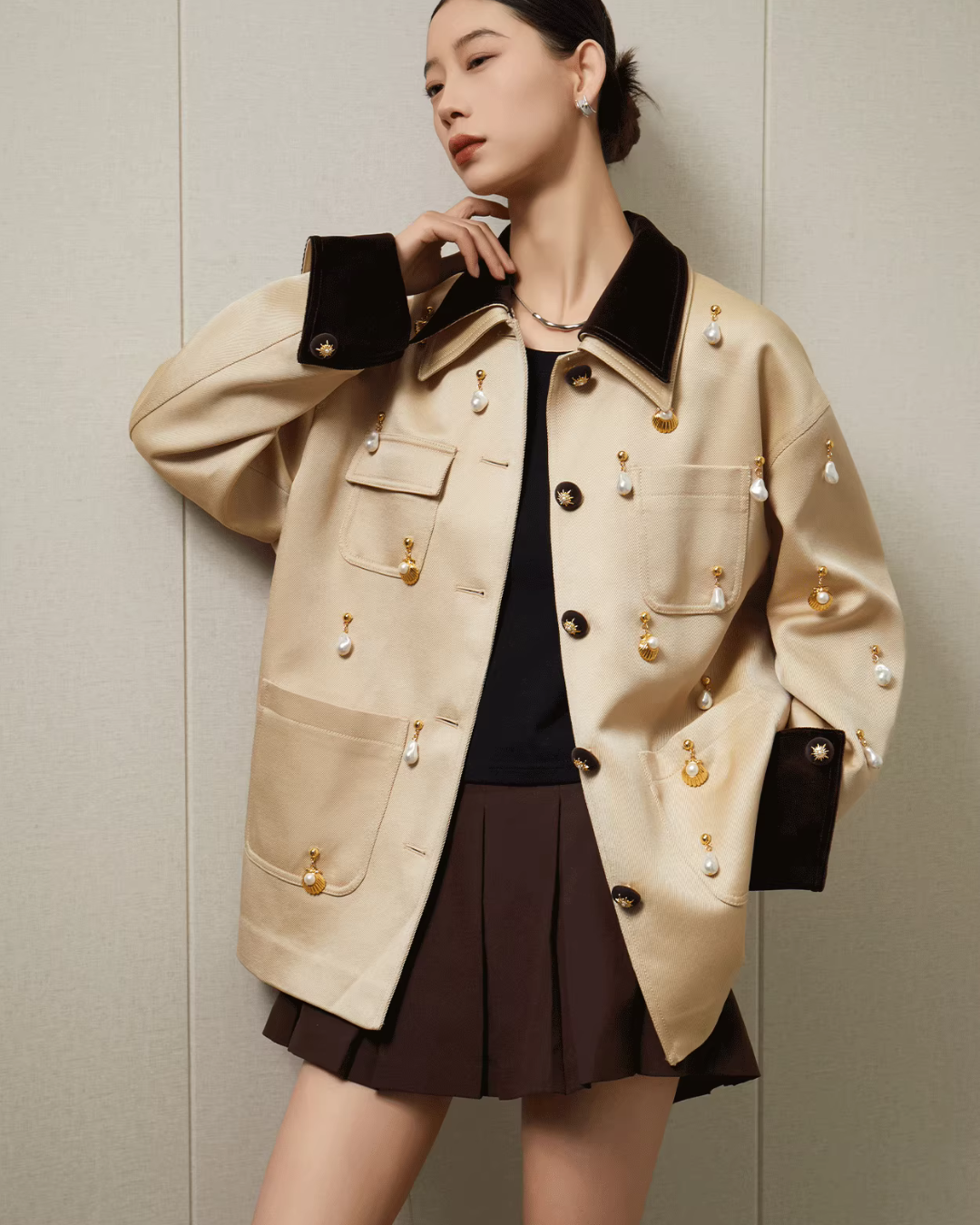 Pearl Satin Jacket / Brown Mini Skirt SUY0013