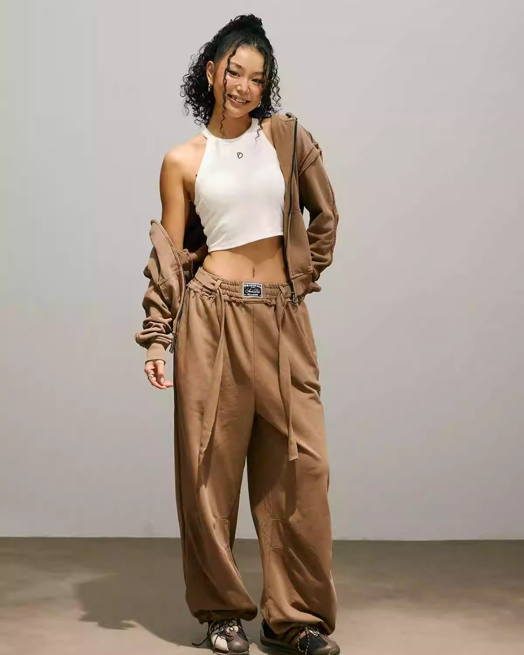 Back Logo Zip Hoodie / Sweatpants SMD0006