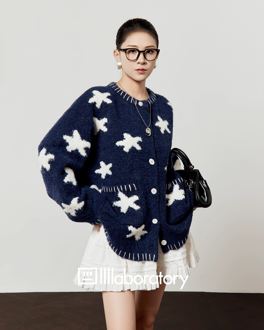 Star Jacquard Round Neck Cardigan / Tiered Design Skirt LLA0529