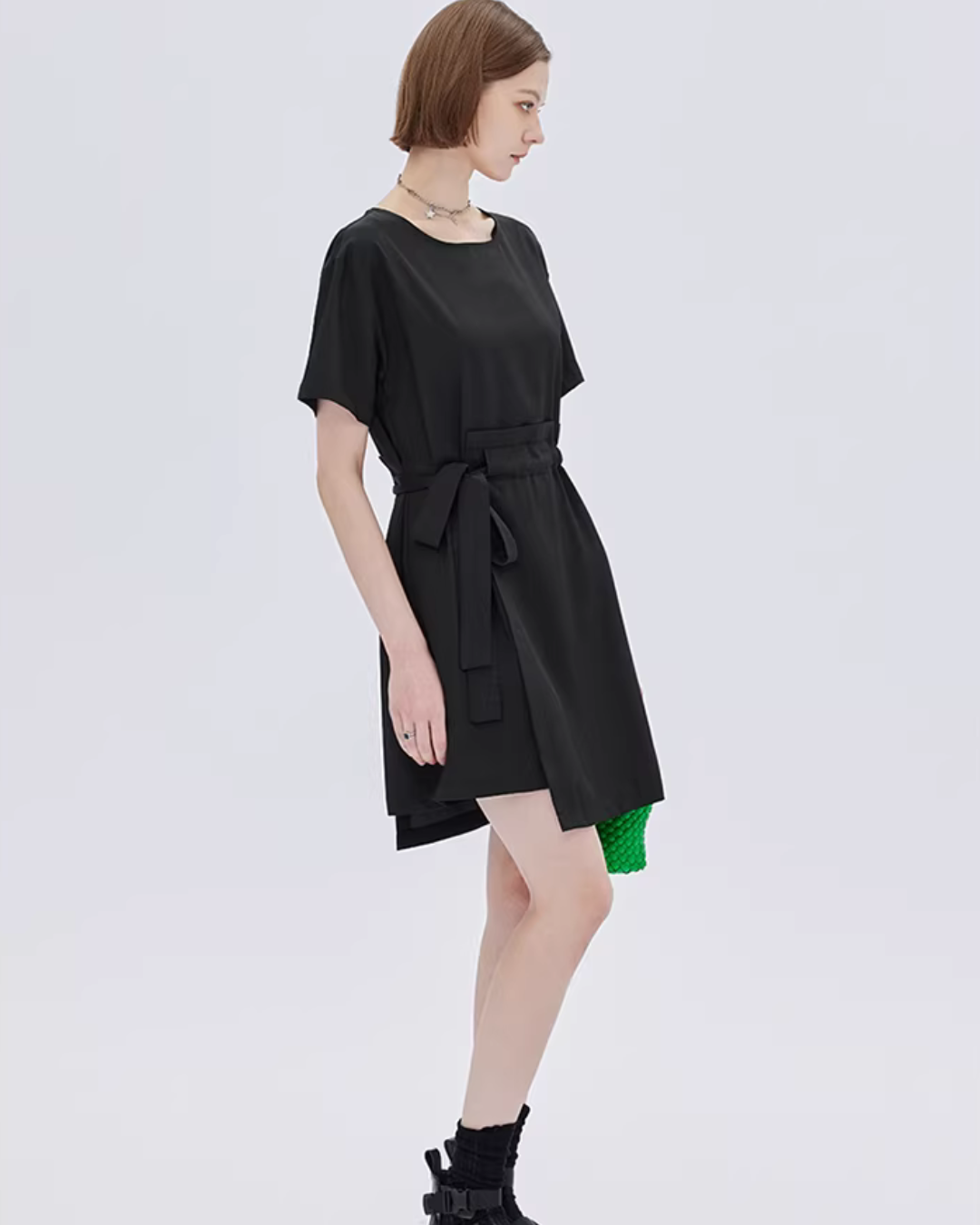 Round Neck Waist Ribbon Mini Dress SHN0054