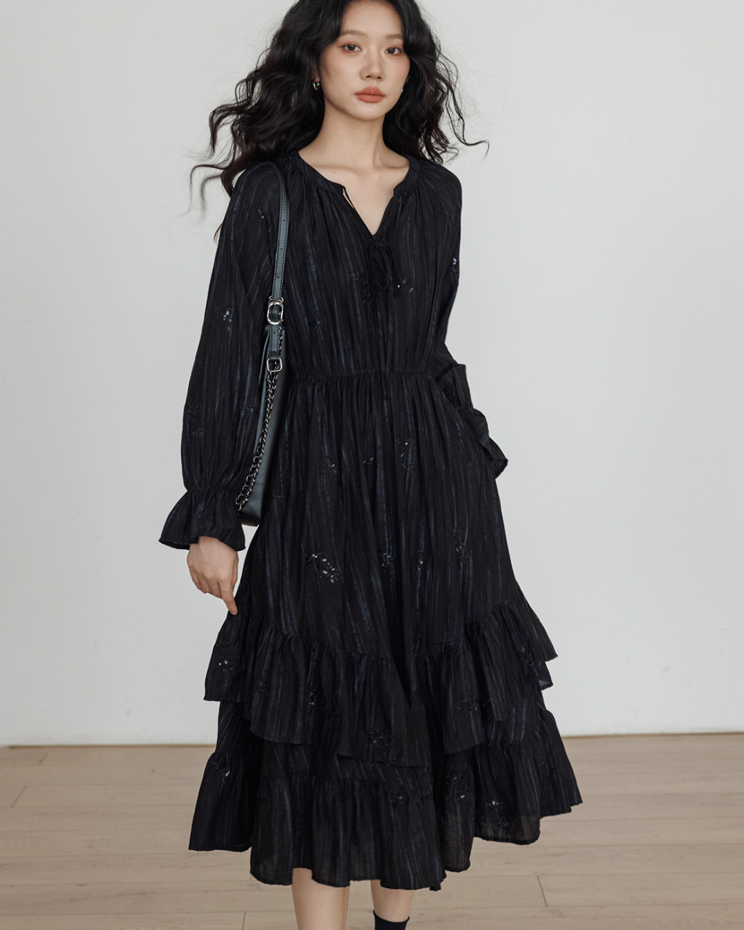 Crew Neck Long Sleeve Sequin Dress VAS0168