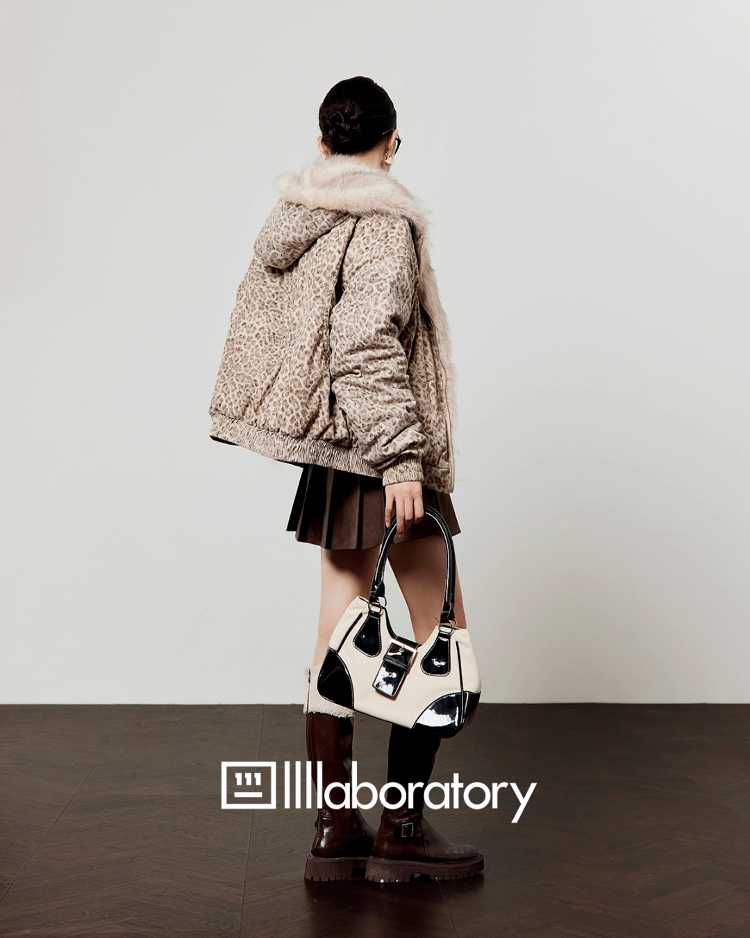 Leopard Fur Hood Jacket / Pleated Mini Skirt LLA0574