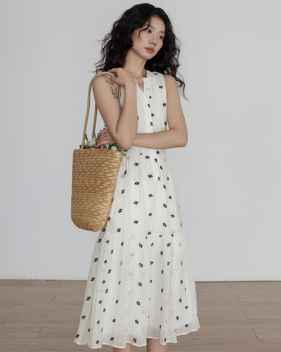 V-Neck Sleeveless Long Dress VAS0129