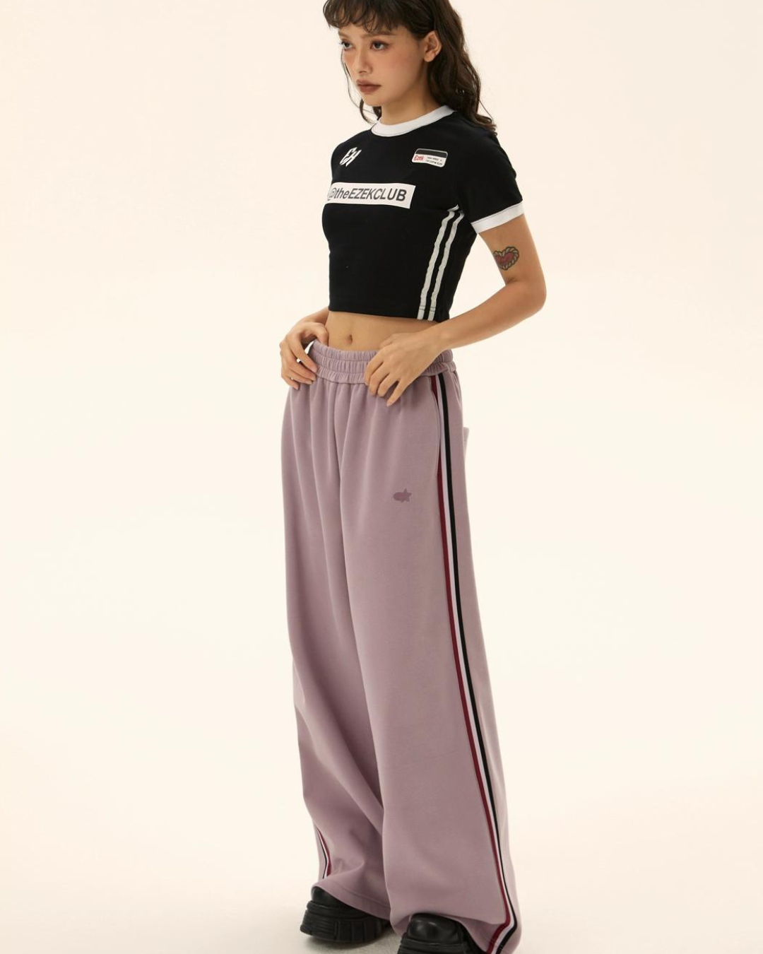 Retro Line Sweatpants EZK0035