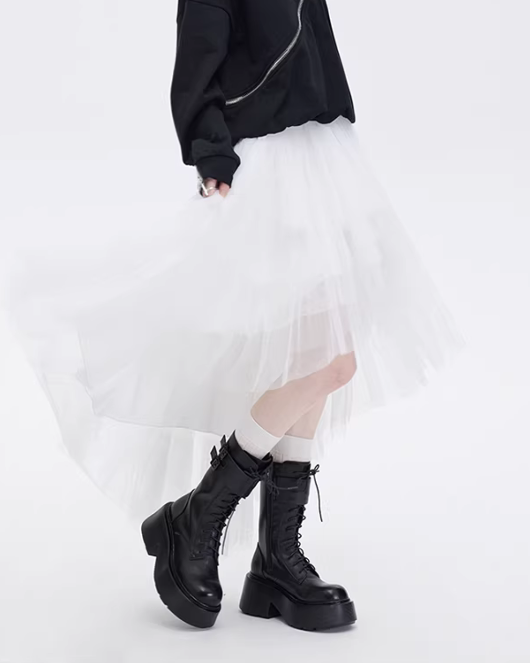 Buckled Irregular Tulle Skirt SHN0006