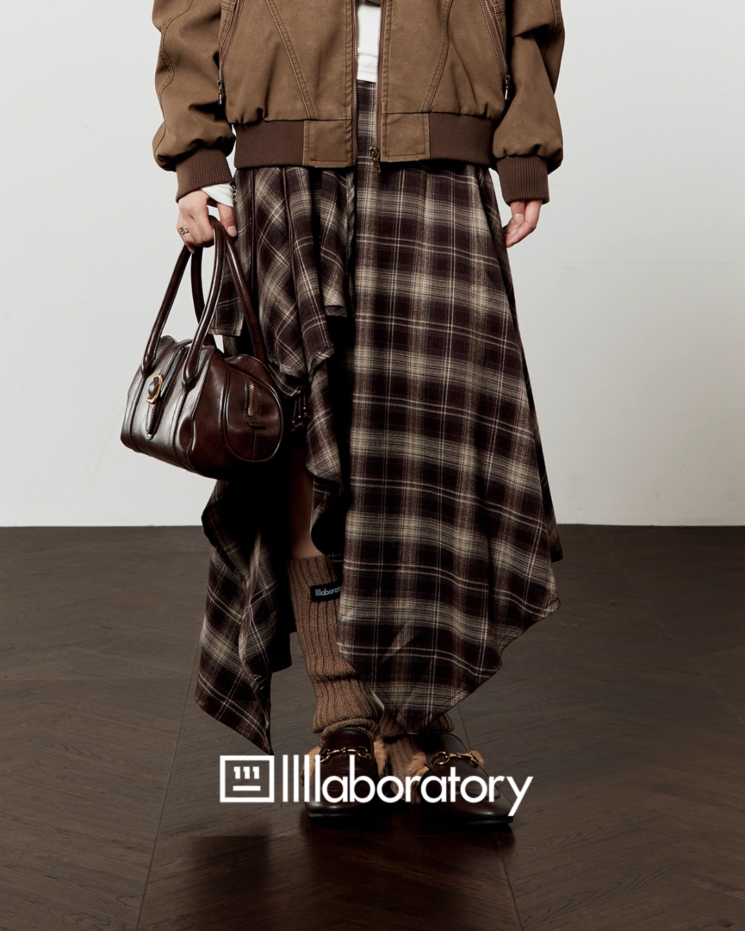 Long-Sleeve Top / Paid Long Skirt / Caramel Blouson  LLA0551