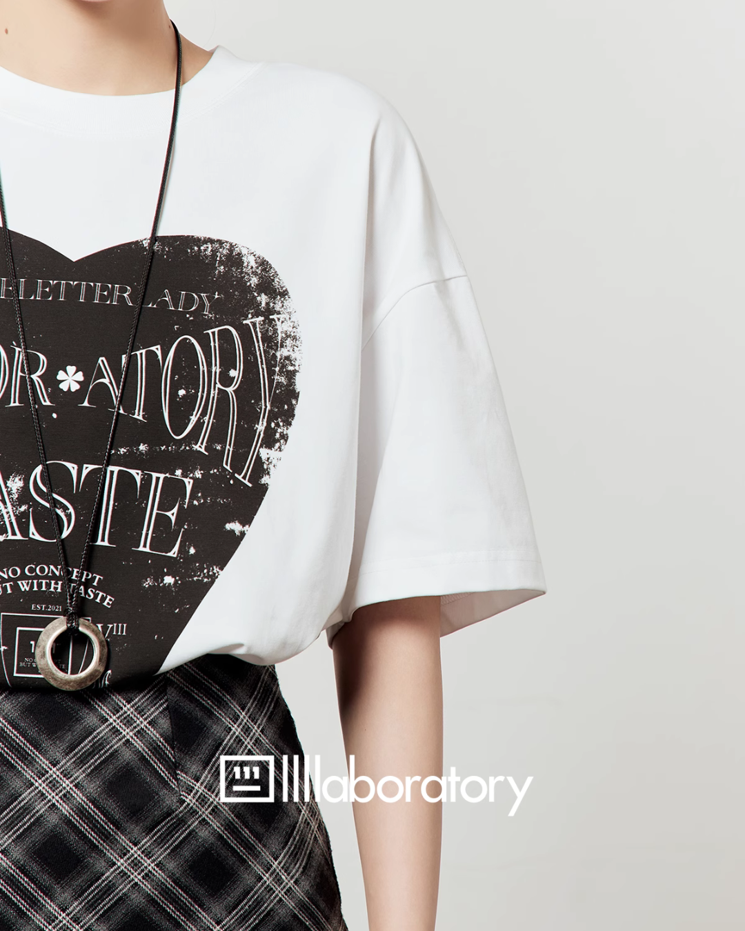 Love Print Round Neck T-Shirt LLA0447