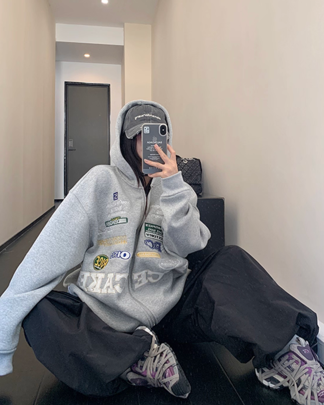 Patch Big Silhouette Zip Hoodie YLS0929