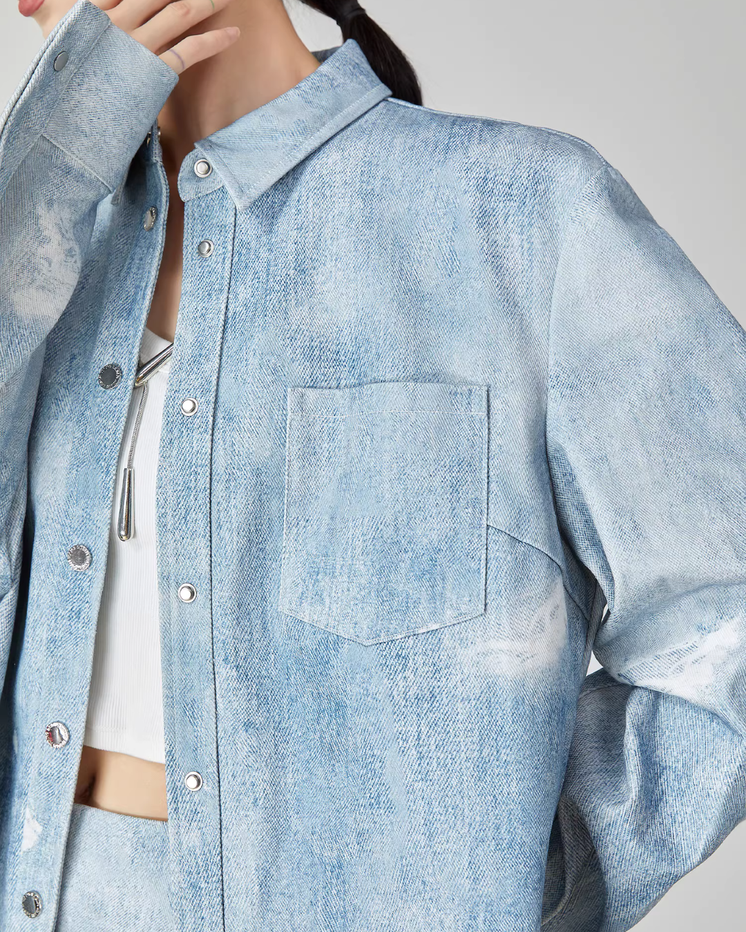 Denim Long-Sleeve Shirt / High-Waisted Shorts FER0076