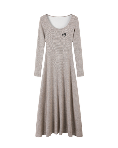 High-Neck Knit Top / Mini Skirt / Tight Long Dress / High-Neck Long Sleeve T-Shirt WEO0070