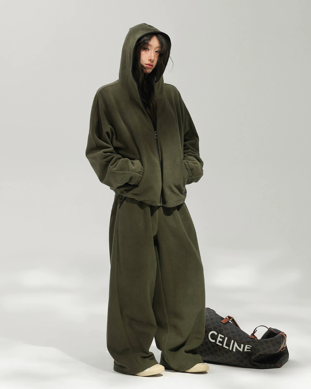 Fleece-Lined Zip-Up Hoodie / Wide Pants ACS0385