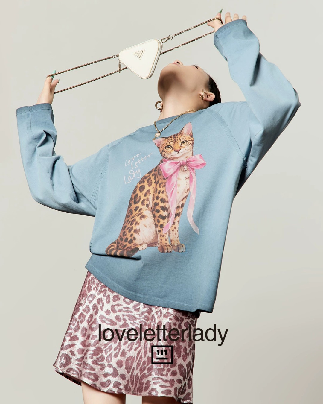 Leopard Print Oversized Sweatshirt / Leopard Mini Skirt LLA0666