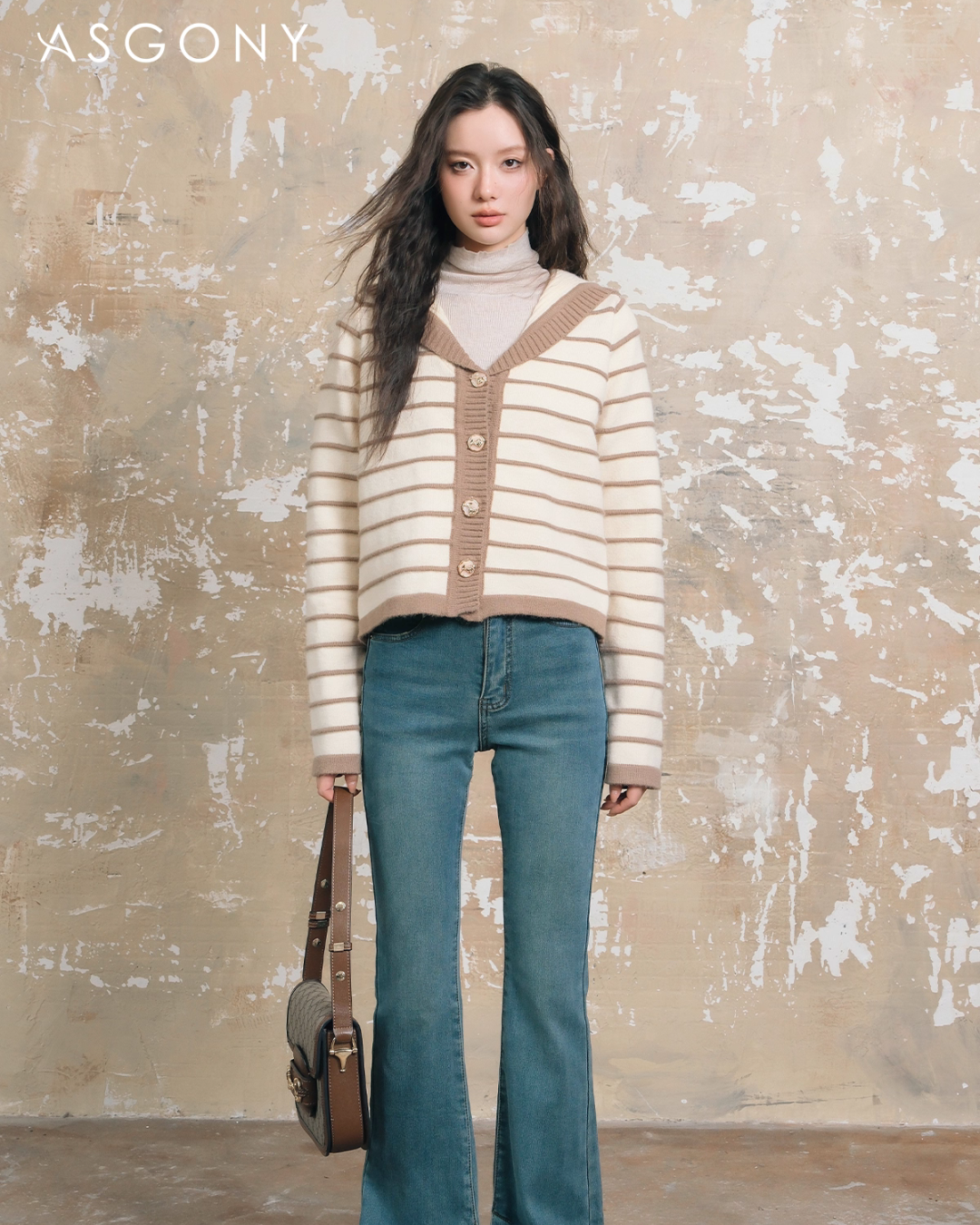Stripe Retro Collar Knit ASG0054