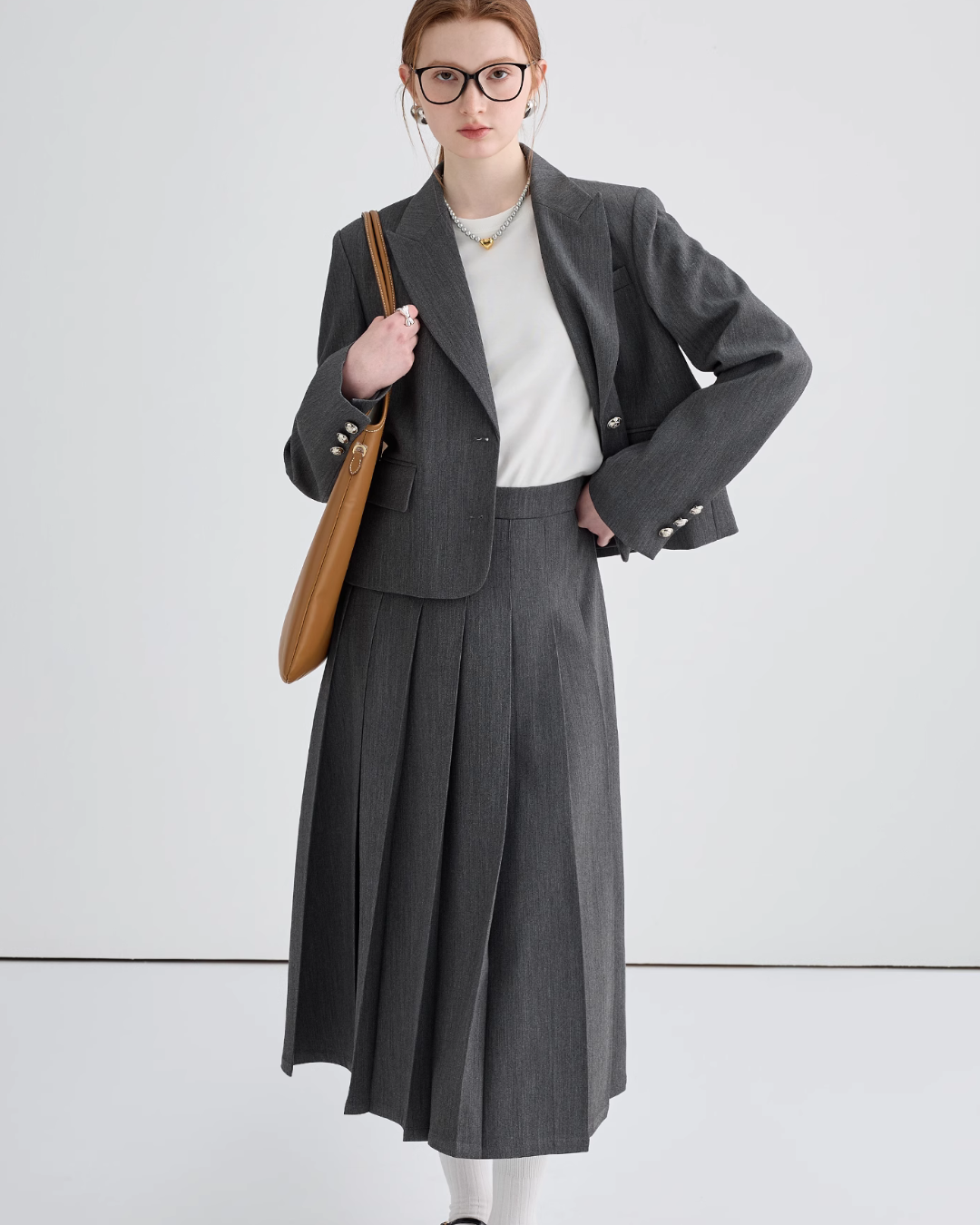 Mode Compact Jacket / Long Pleated Skirt VGC0006