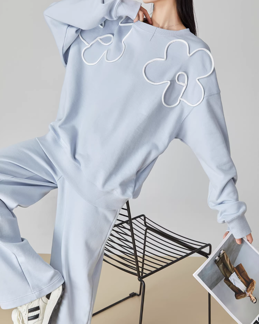 Floral Decorative Crewneck Pullover Top / Wide-Leg Pants FER0040