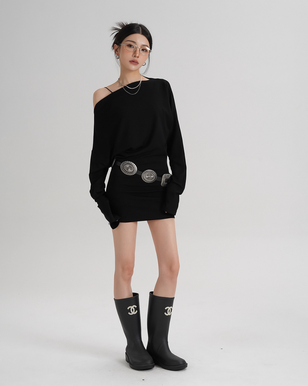 Off-Shoulder Loose Mini Top SRS0357