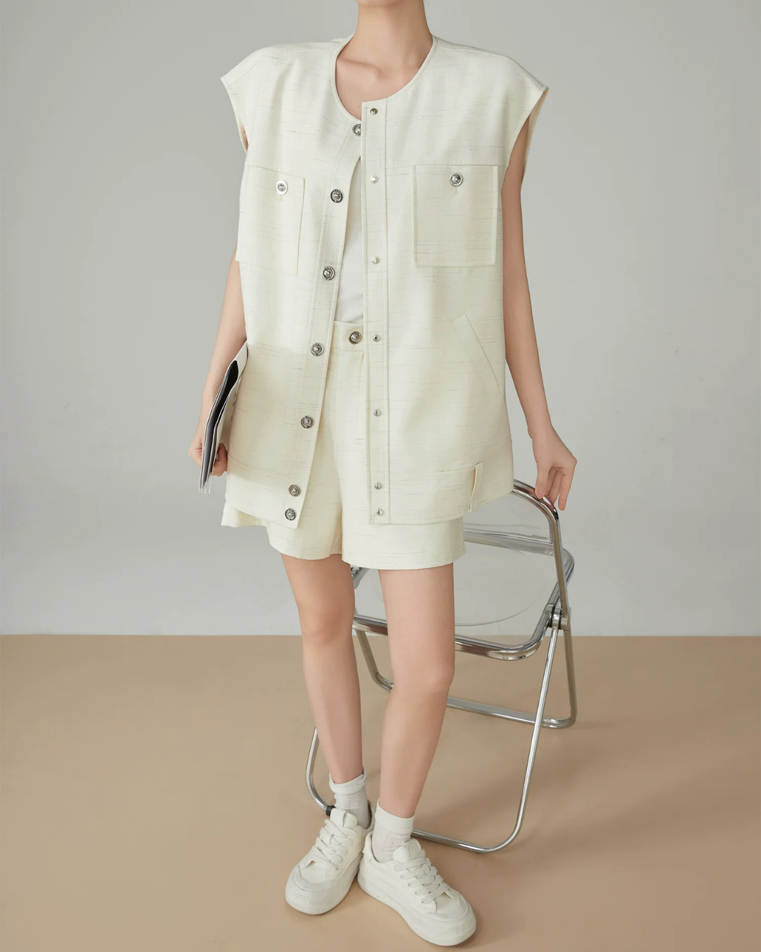 Round Collarless Vest / Half Pants FER0344