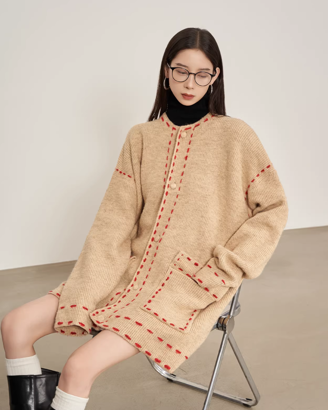 Stitched Embroidery Knit Cardigan SUY0034
