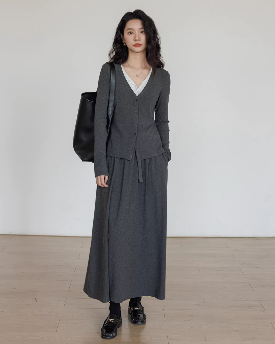 V-neck Basic Top/Long Skirt VAS0178
