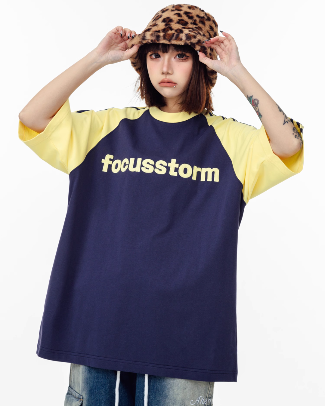 Logo Raglan Sleeve T-Shirt AXN0004