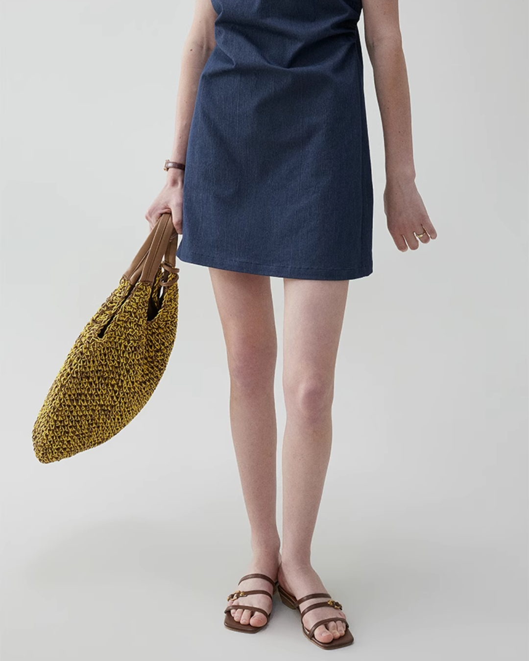Round Collar Sleeveless Dress VOE0003