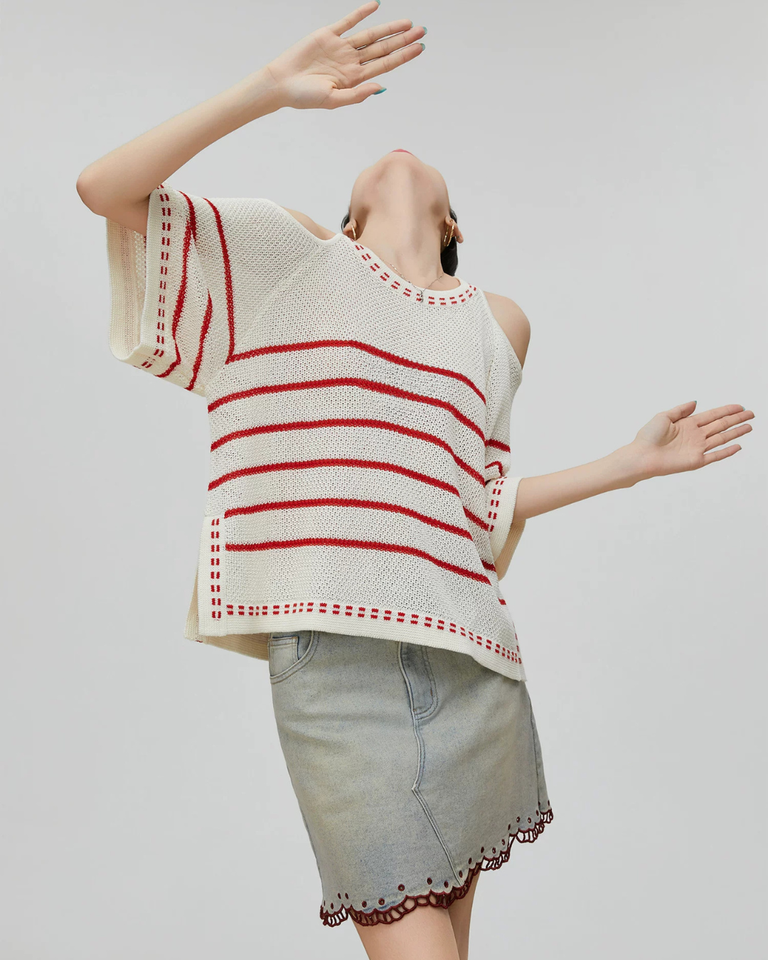 Open-Shoulder Summer Knit FER0268