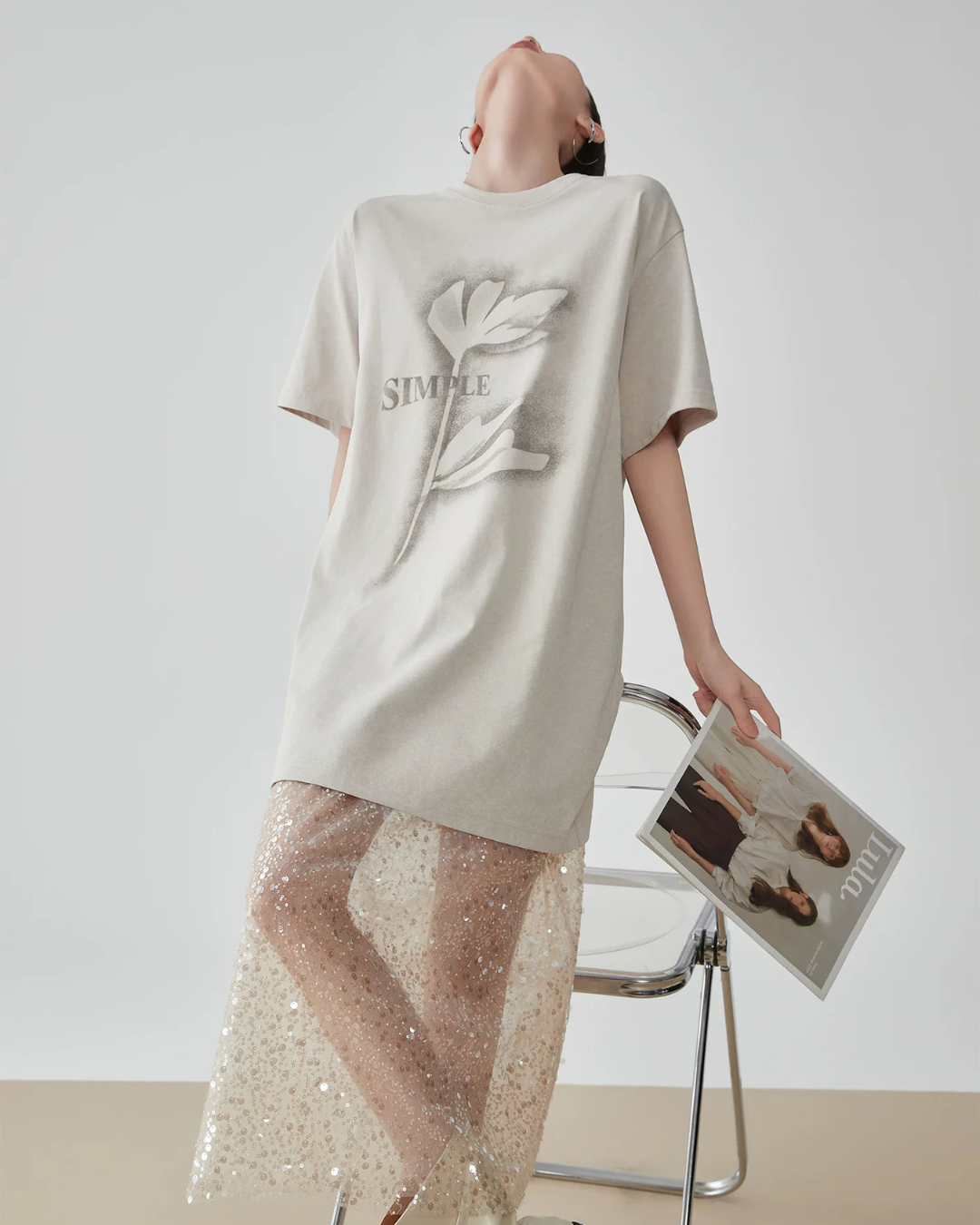 Flower Motif T-Shirt / Sparkling Mesh Skirt FER0151