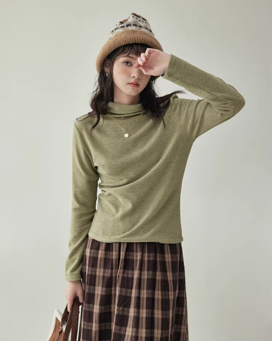 Basic High-Neck Top AMU0041