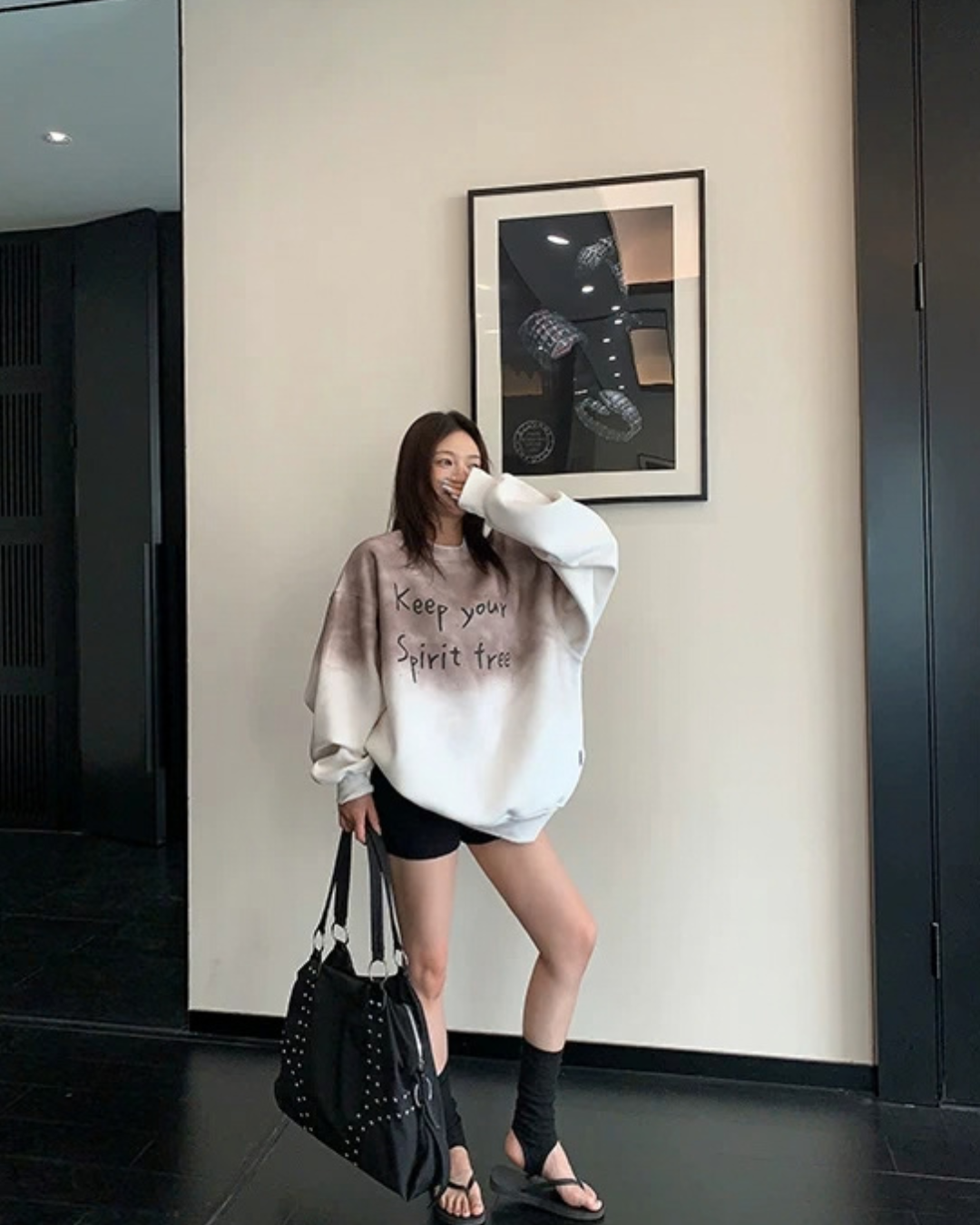 Letter Graphic Sweatshirt YLS1042
