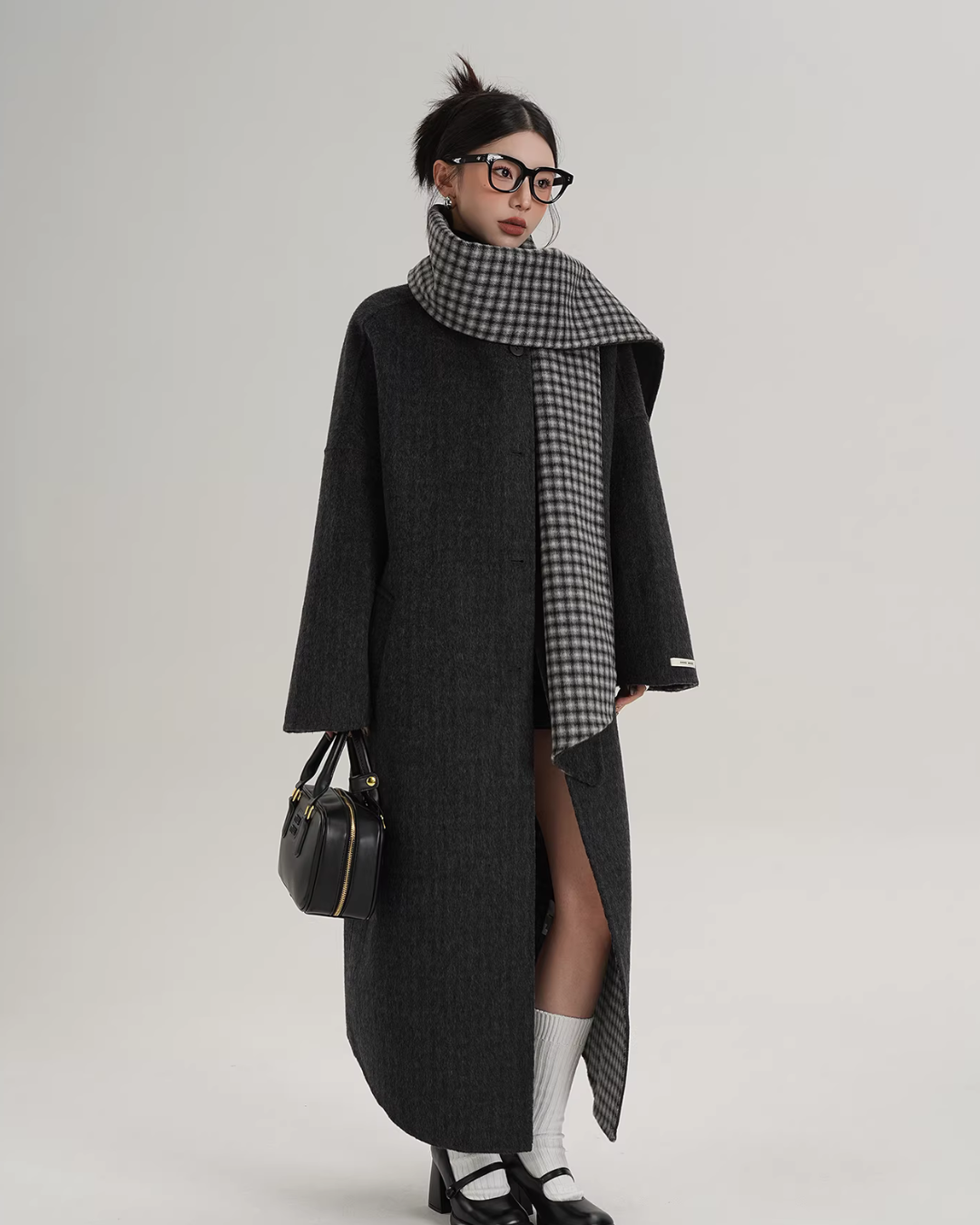 Collarless Coat with Checkered Scarf SRS0405