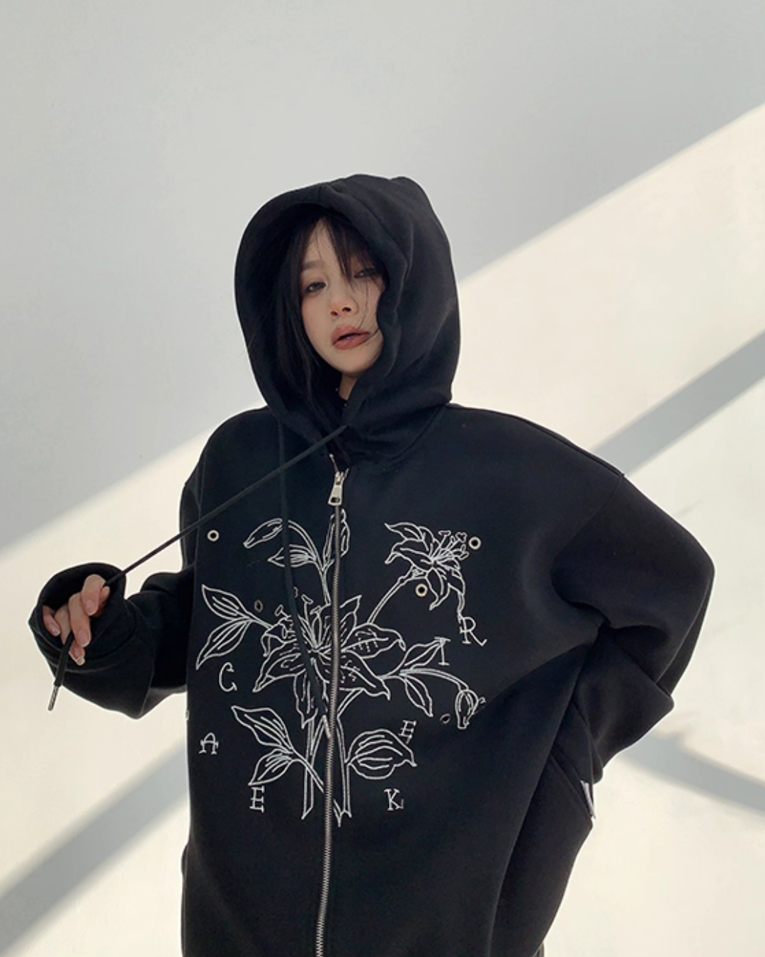 Floral Embroidery Hood Jacket YLS0934