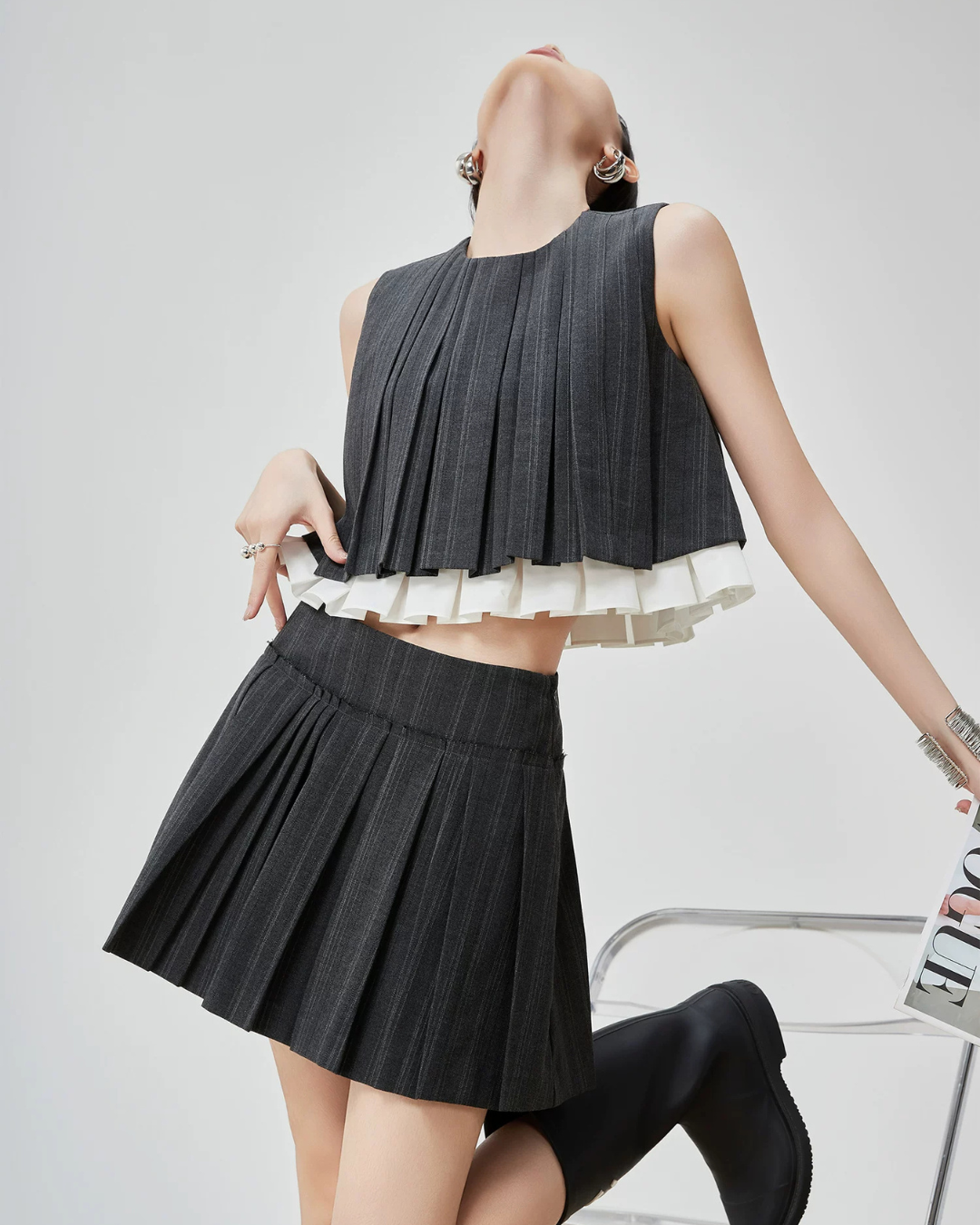 Cropped Striped Sleeveless / Box Pleat Skirt FER0315