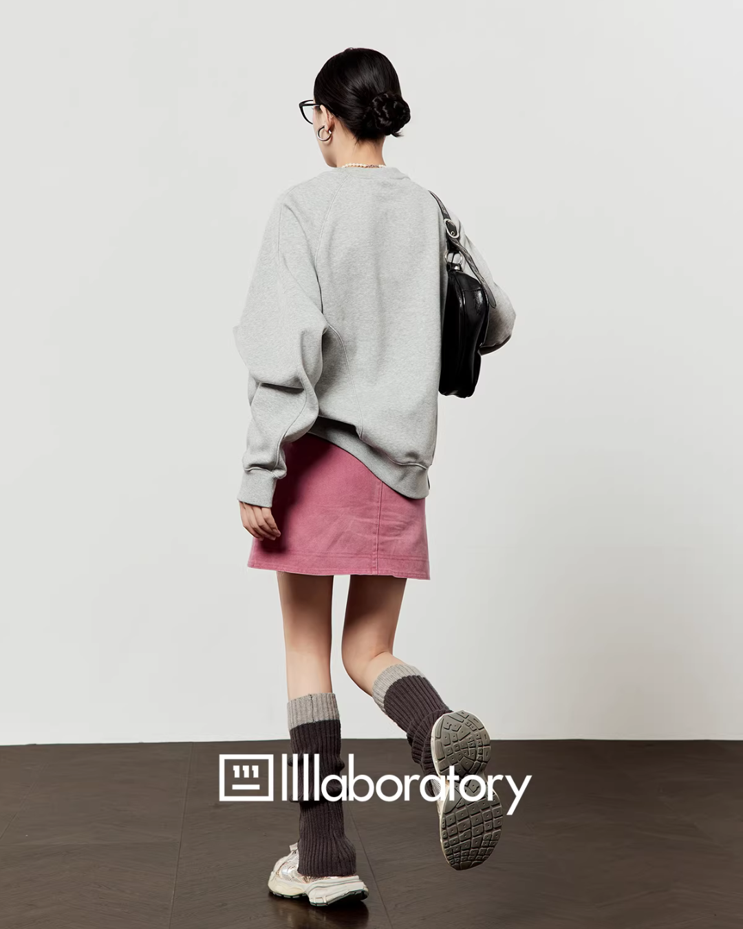 Horse Print Sweatshirt / Pink Mini Skirt LLA0639