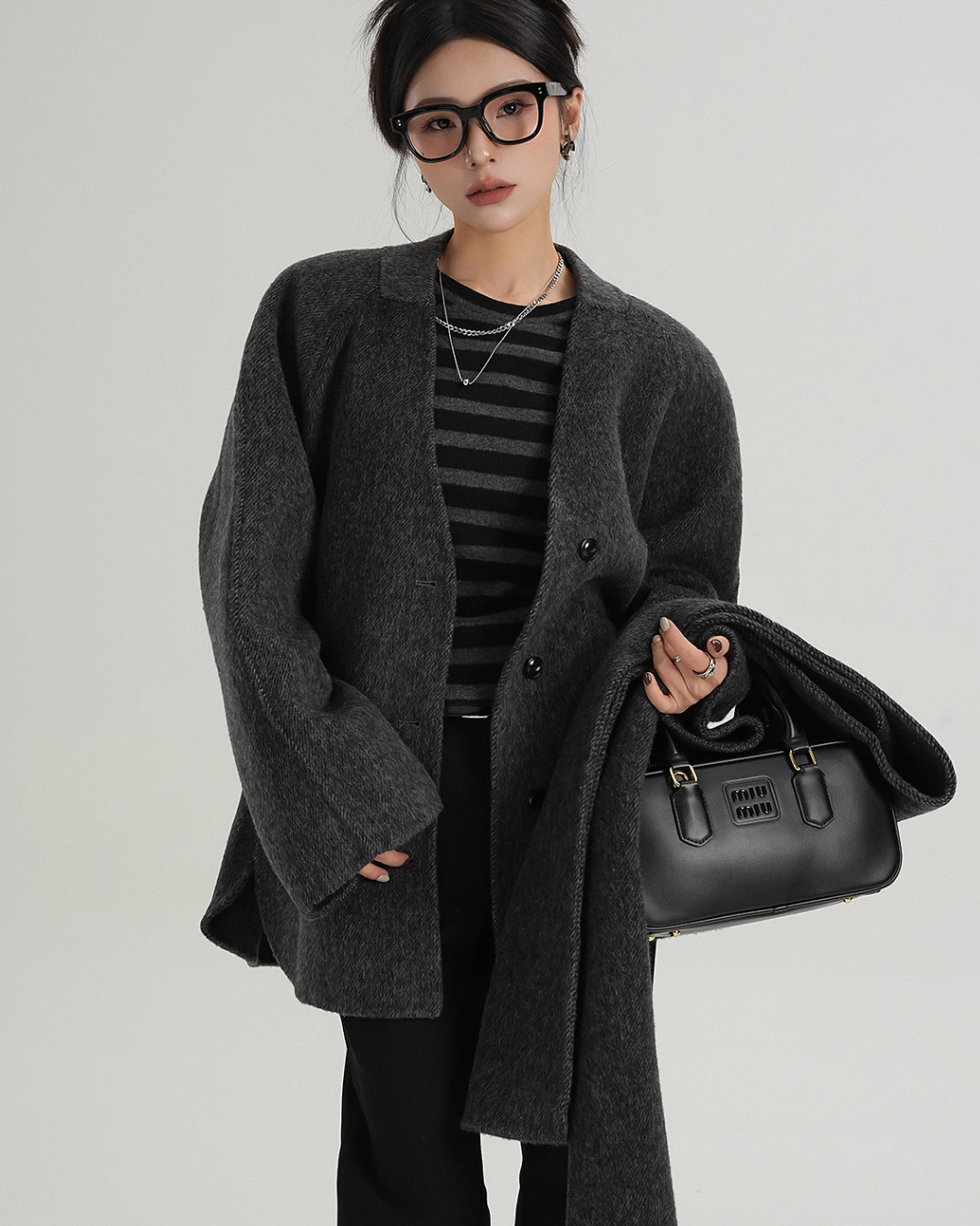 Colorless Wool Middle Coat / Scarf SRS0321