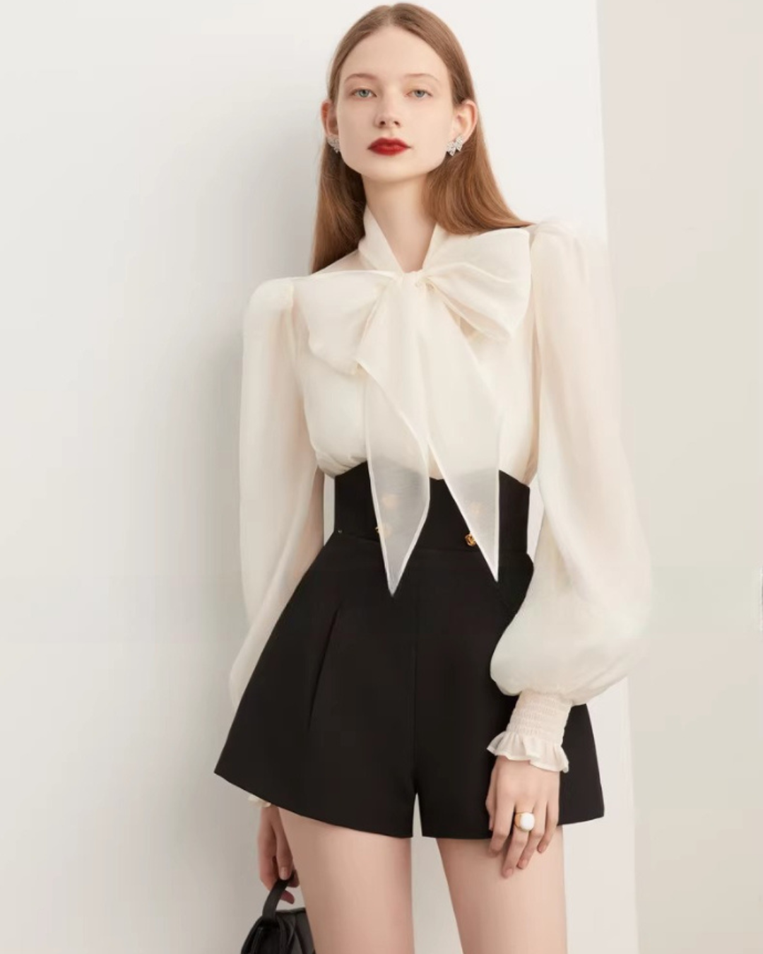Bow Long-Sleeve Blouse DPY0070