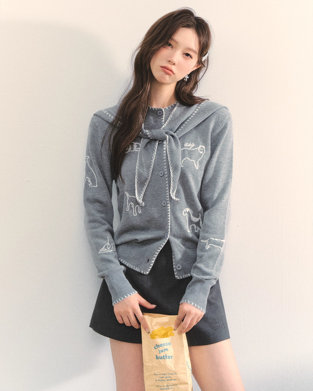 Dog Embroidery Round Neck Knit Cardigan ASG0070