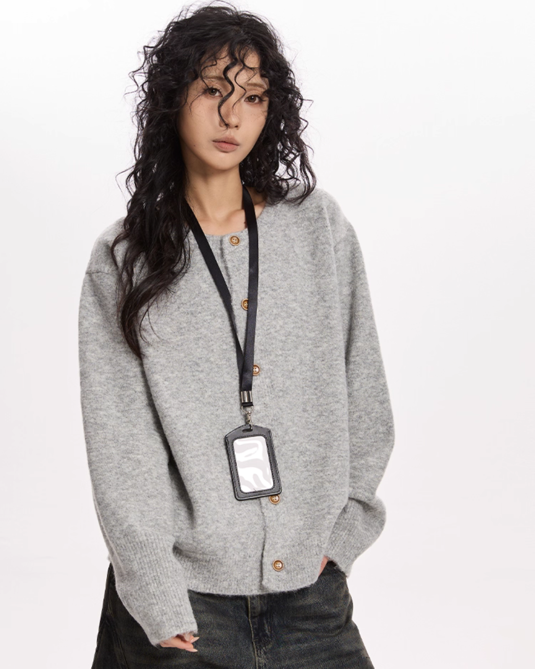 Round Neck Knit Cardigan VAT0007