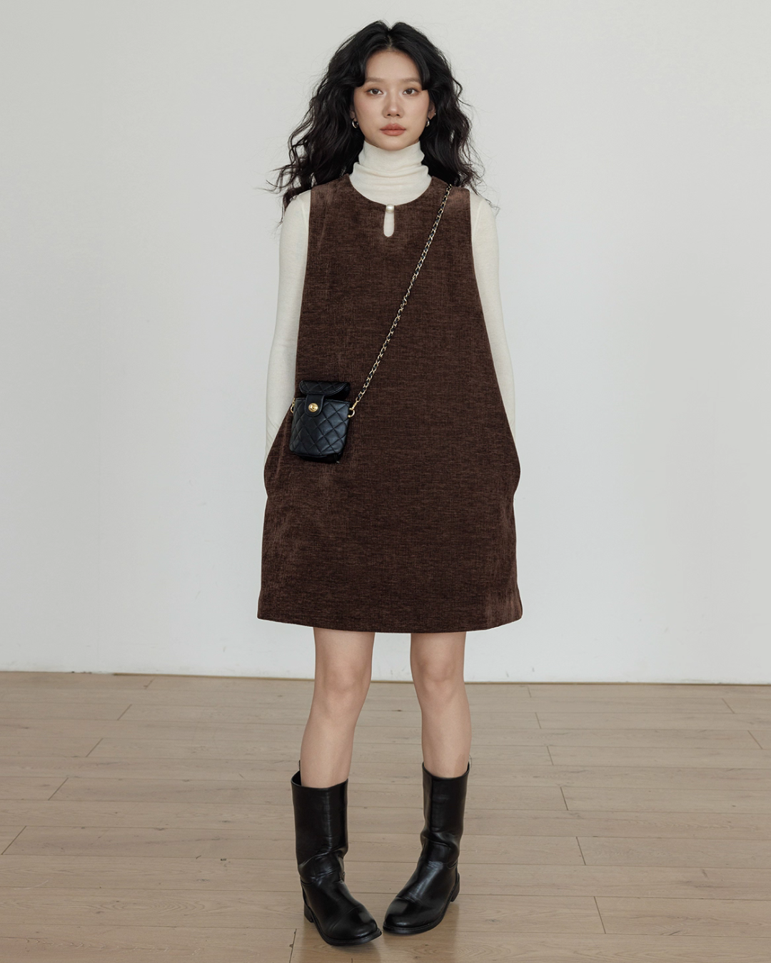 Crew Neck Velvet Vest Dress VAS0164