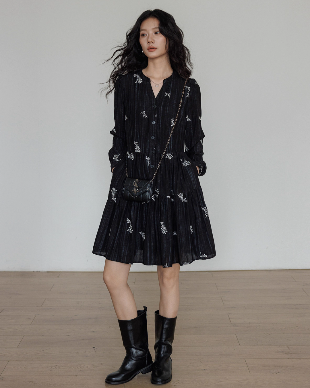 V-Neck Autumn Embroidered Dress VAS0150
