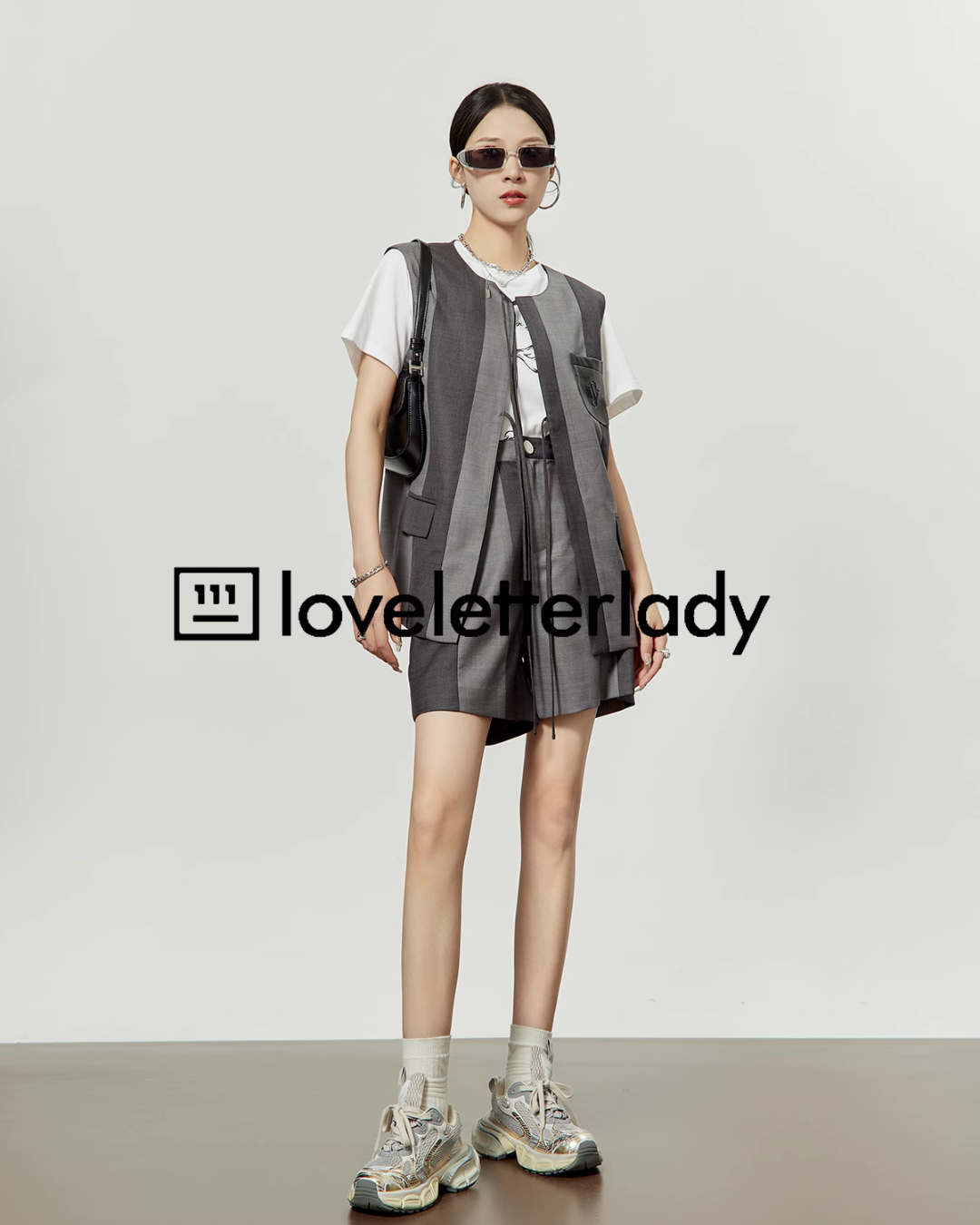 Gray Lace Up Vest / Shorts LLA0232