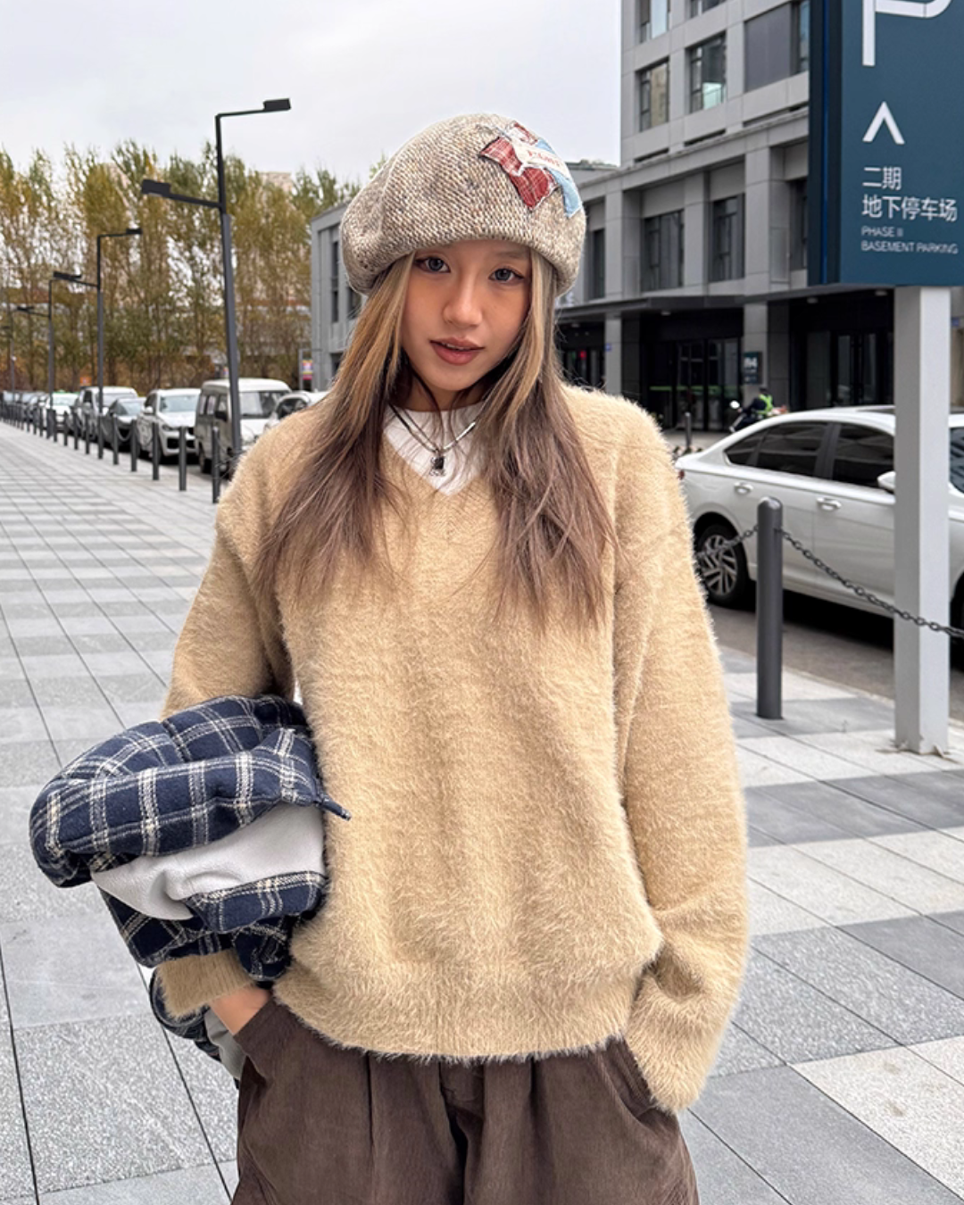 V-Neck Shaggy Knit Top CYE0028