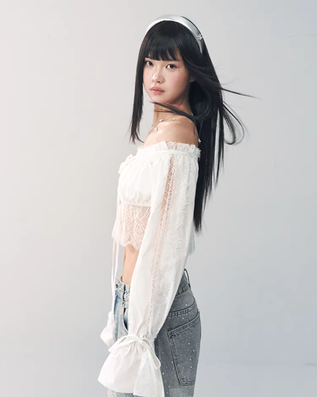 Off-Shoulder Lace Blouse RCR0018