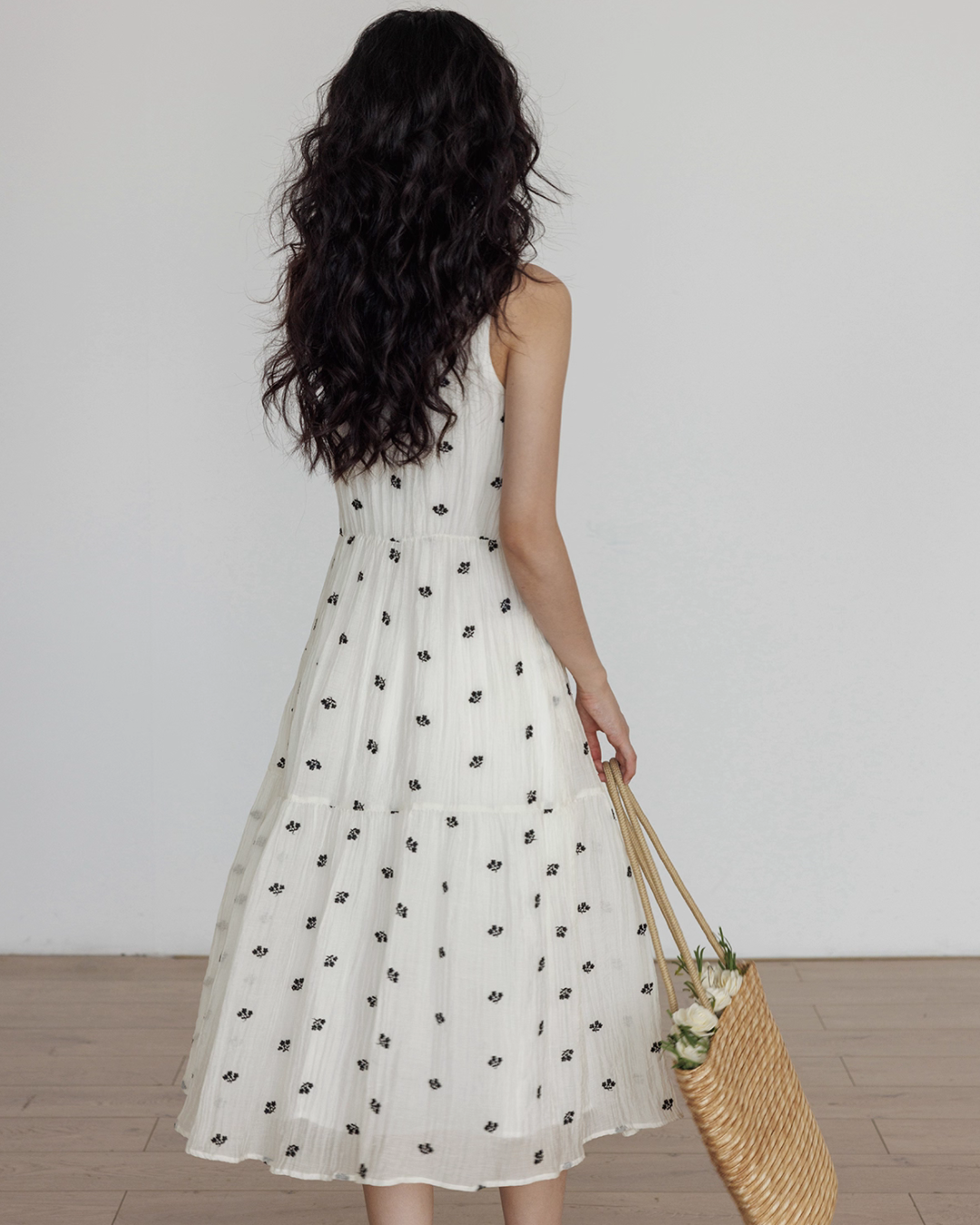 V-Neck Sleeveless Long Dress VAS0129