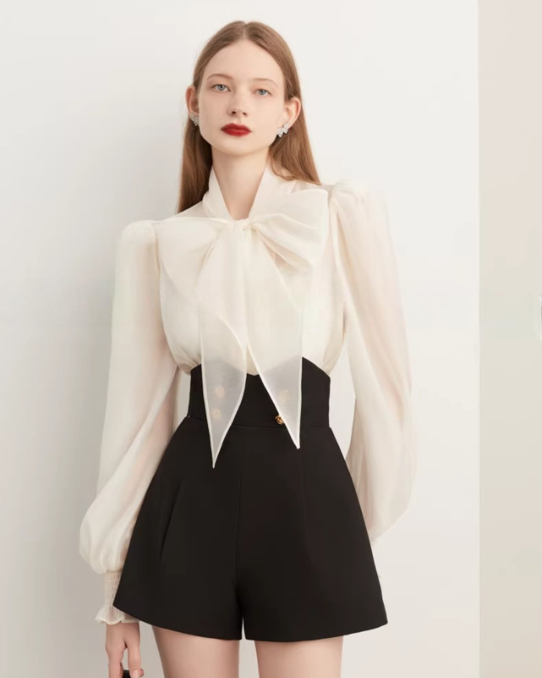 Bow Long-Sleeve Blouse DPY0070