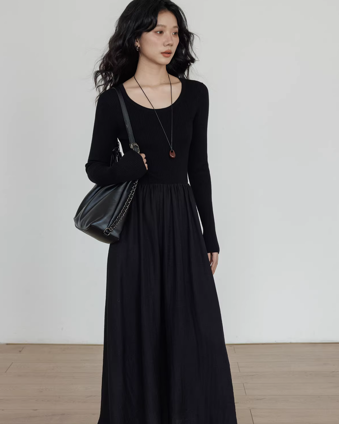 Crew Neck Flare Dress VAS0180