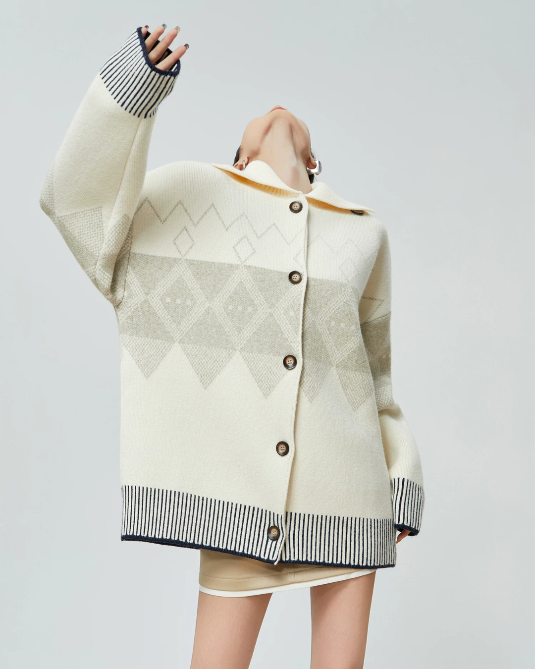Cowichan-Style High Neck Knit Cardigan FER0372