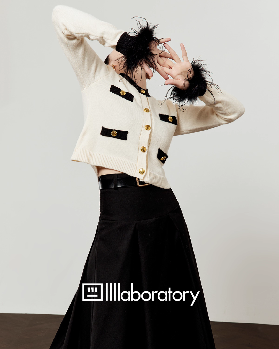 Gold Button Classical Knit Top LLA0554
