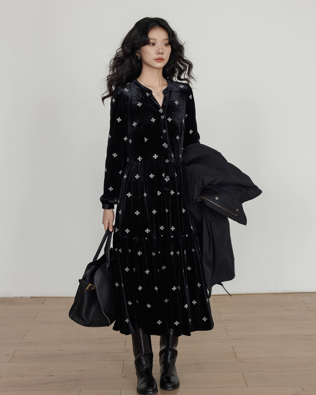 V-Neck Velvet Long Dress VAS0177