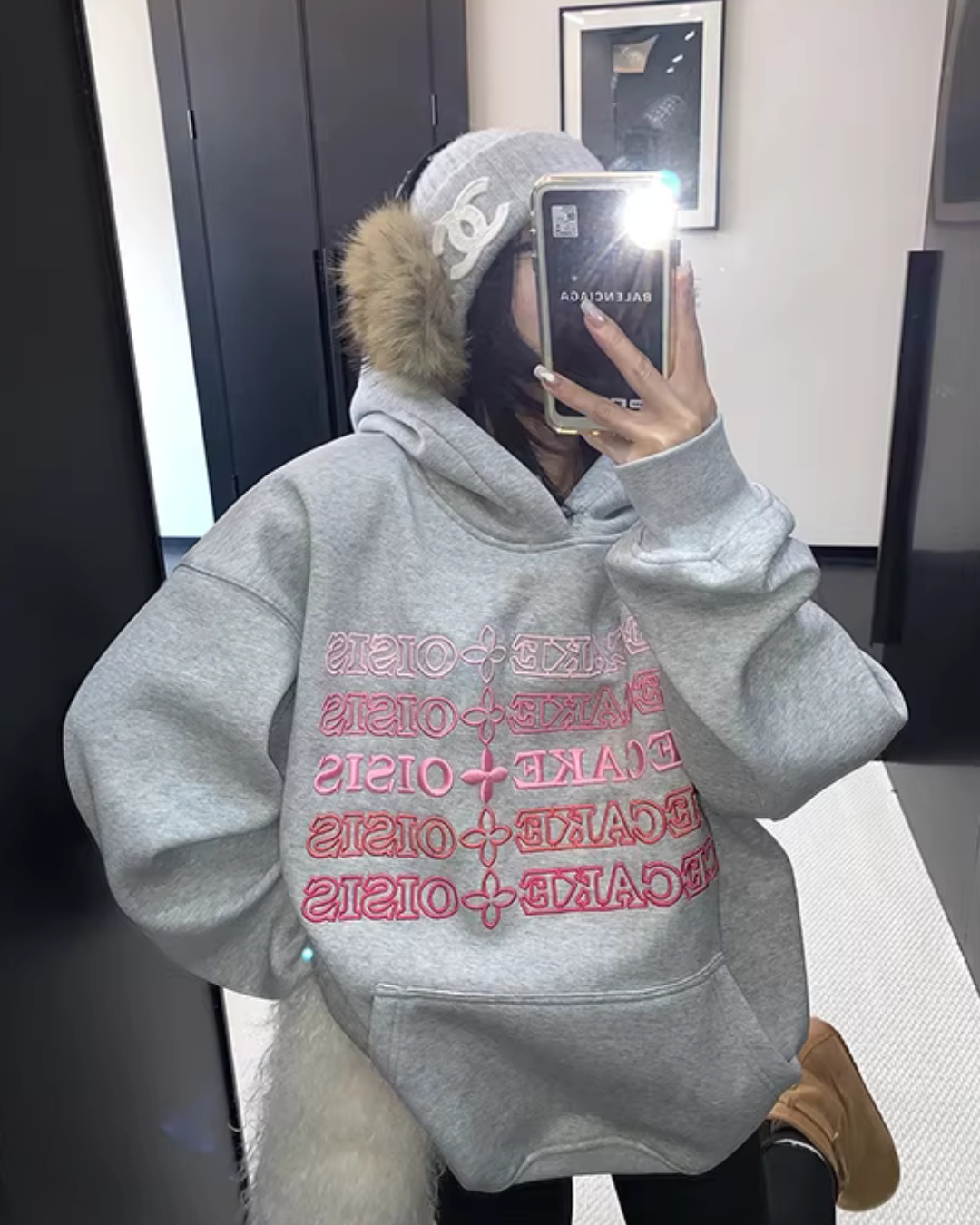 Embossed Logo Loose Hoodie YLS1024