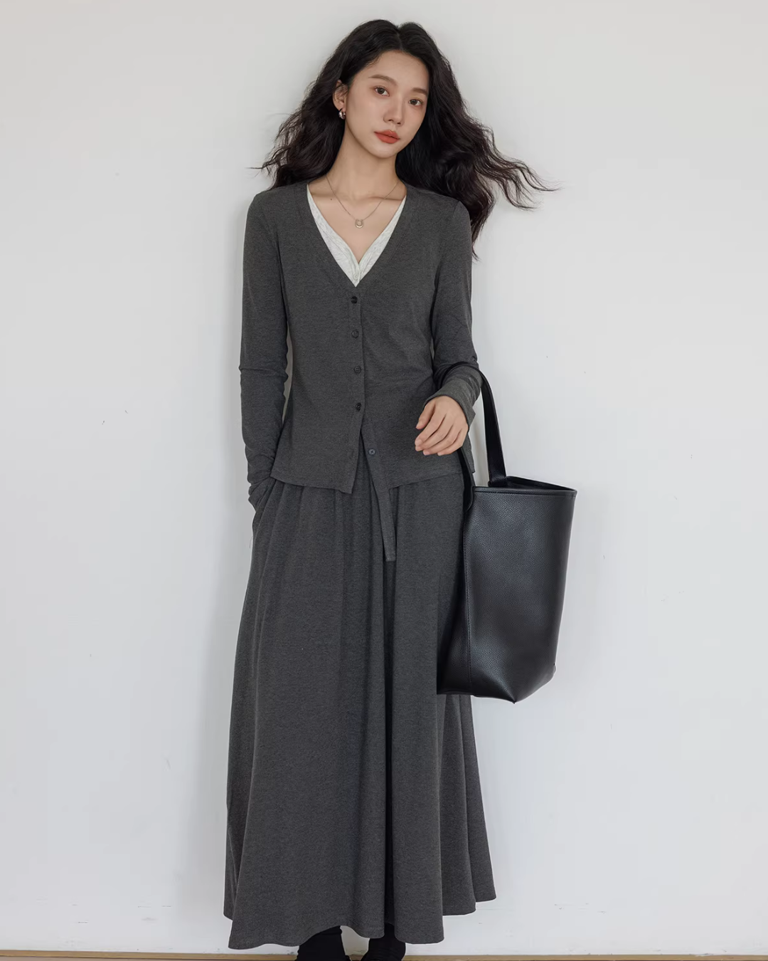 V-neck Basic Top/Long Skirt VAS0178